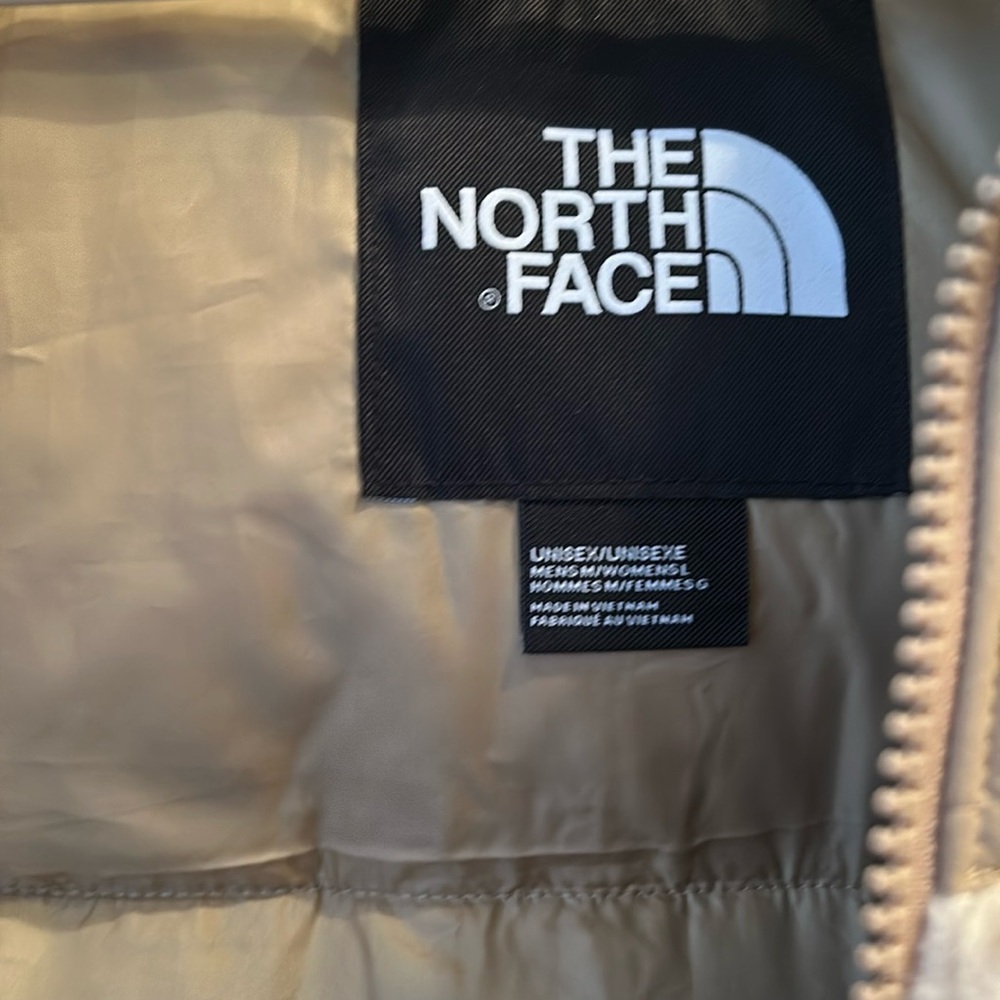 The North Face Beige Sherpa Jacket - Picture 8 of 8